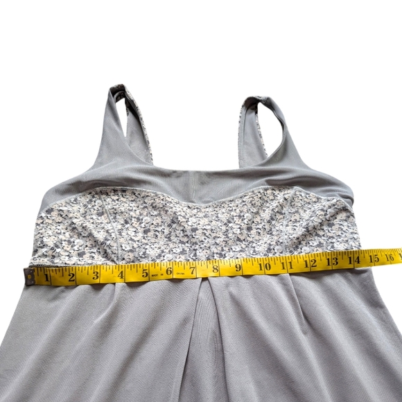 Lululemon Elevate Tank Mesh Babydoll Women 8 Y2K Running Stretch Comfy Yoga 2014 - Picture 11 of 12